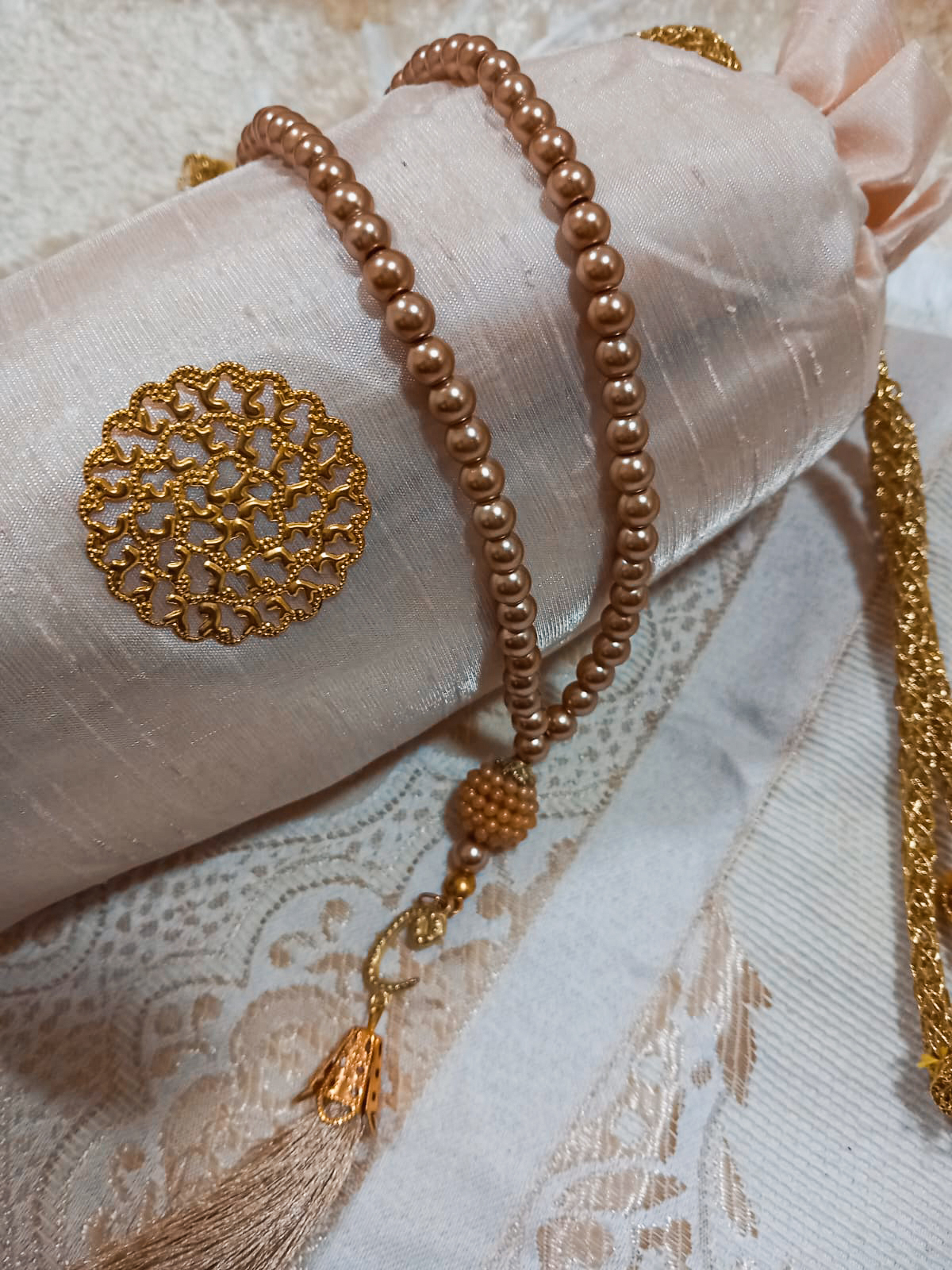 Golden Prayer Rug With Pouch And Tasbeeh
