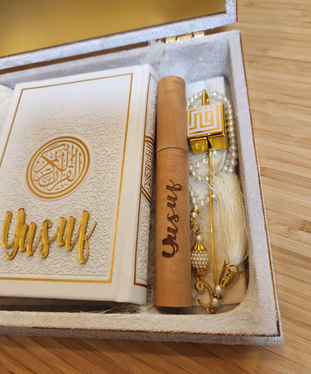 Exclusive Islamic Gift Set with Rainbow Quran For Him-White5